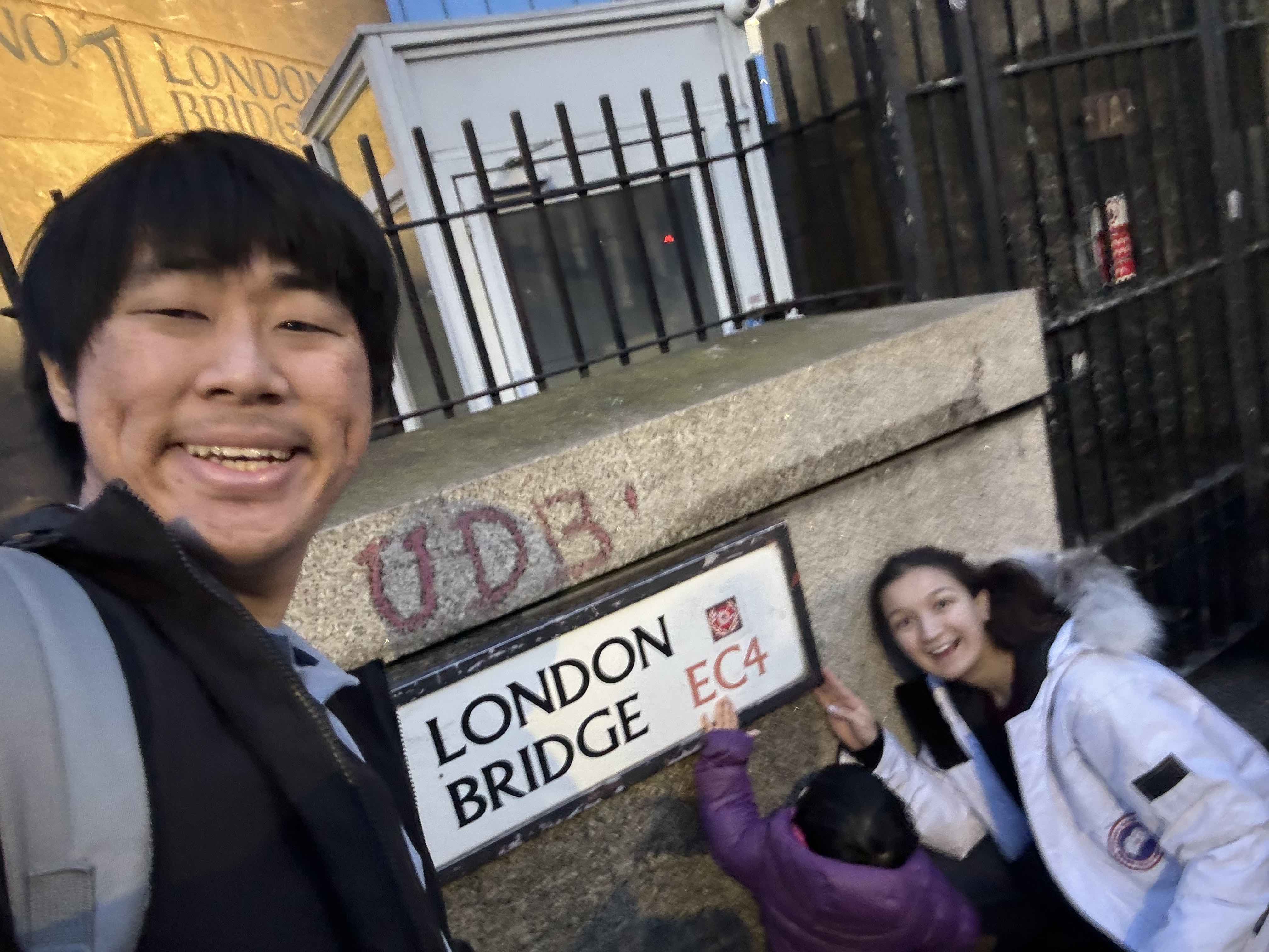 London Bridge Sign